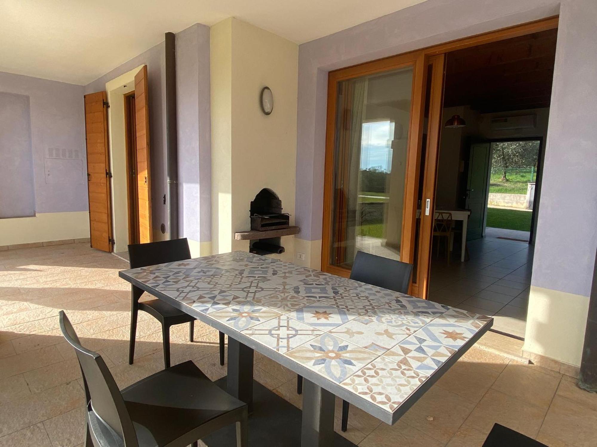 The Flowers - Apartments With Private Garden In Residence With Pool Манерба-дель-Гарда Экстерьер фото